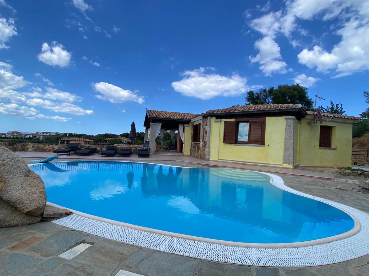 Villa Peonia บูโดนี ภายนอก รูปภาพ