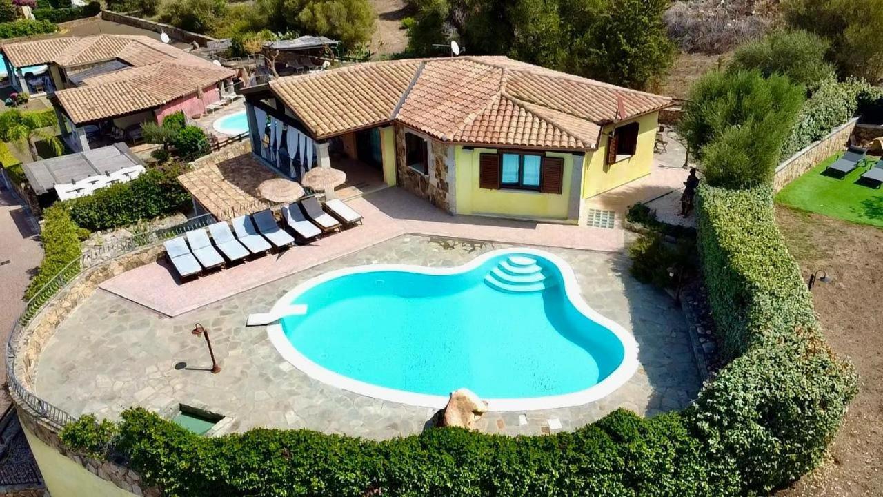 Villa Peonia บูโดนี ภายนอก รูปภาพ